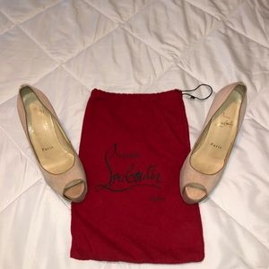 COPY - Christian Louboutin shoe